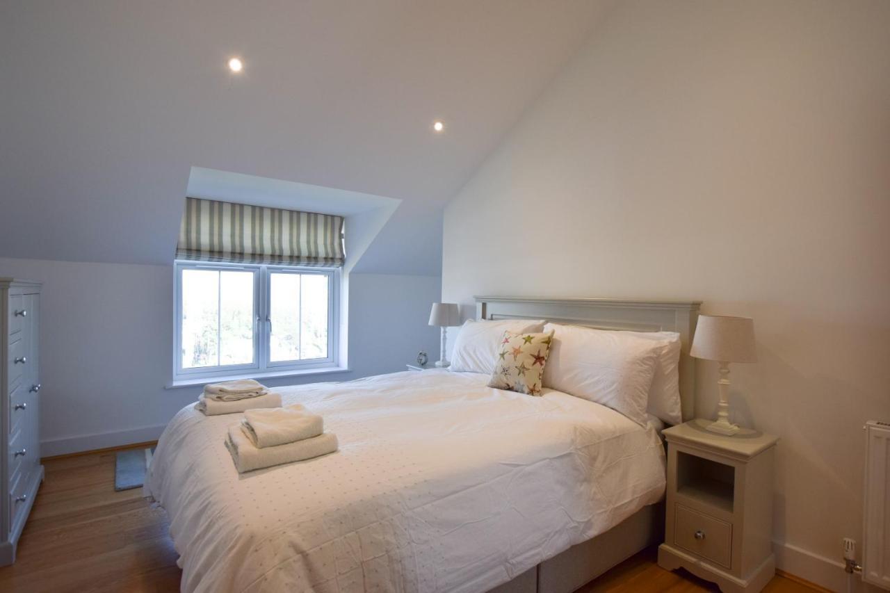 Whispers - 4 Bedroom Modern Family Holiday Home In Salcombe Sleeps 8 Kültér fotó